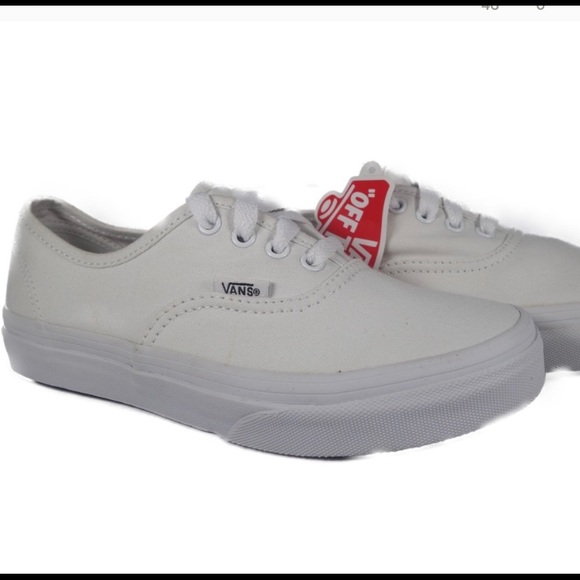 vans authentic material